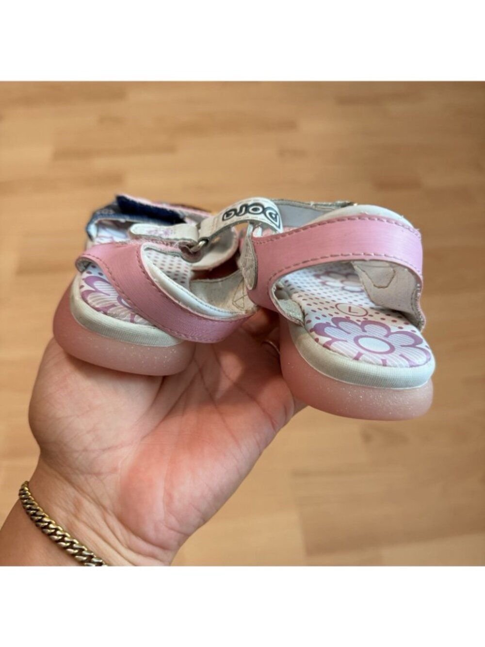 Y2K Dora The Explorer Girls Size 7 Sandals Pink White Floral Straps Slip On - Picture 5 of 7
